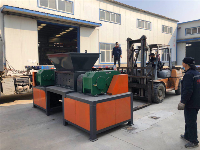 雙軸、四軸剪切式破碎機(jī)